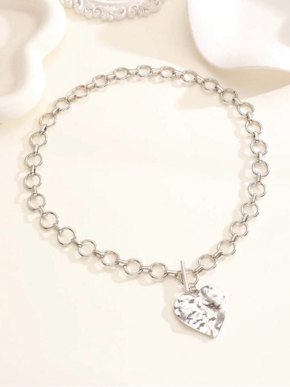 Silver Tone Heart Pendant Chain Necklace - Picture 4 of 5